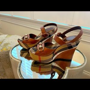 Burberry classic plaid and leather wedges
